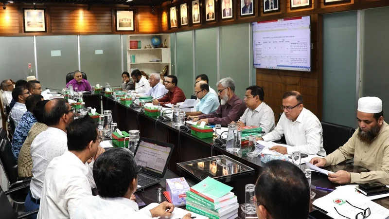 স্থানীয় সরকার নির্বাচনের বিধিমালা সংশোধনী চূড়ান্ত করতে বৈঠকে ইসি